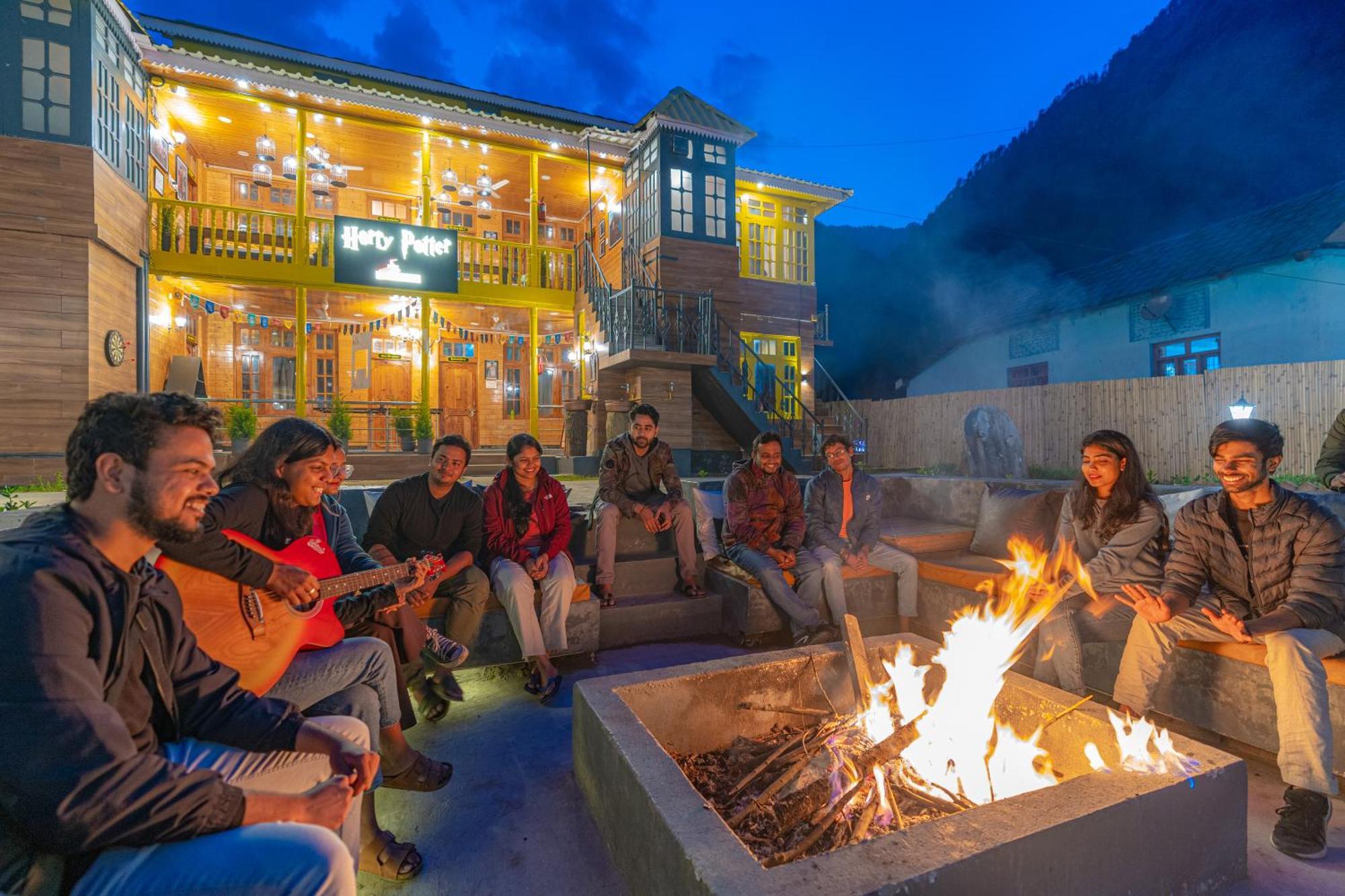 A Pousada Whoopers Boutique Kasol Exterior foto